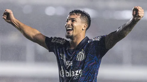 Foto: Abner Dourado/AGIF - Marcos Leonardo vem brilhando pelo Santos.