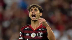 RJ - Rio de Janeiro - 20/10/2019 - Brasileiro A 2019, Flamengo x Fluminense - Rodrigo Caio jogador do Flamengo durante partida contra o Fluminense no estadio Maracana pelo campeonato Brasileiro A 2019. Foto: Thiago Ribeiro/AGIF