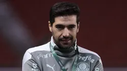 QUITO, ECUADOR - MAY 11: Abel Ferreira coach of Palmeiras looks on before a match between Independiente del Valle and Palmeiras as part of Group A of Copa CONMEBOL Libertadores 2021 at Rodrigo Paz Delgado Stadium on May 11, 2021 in Quito, Ecuador. (Photo by Franklin Jacome/Getty Images)