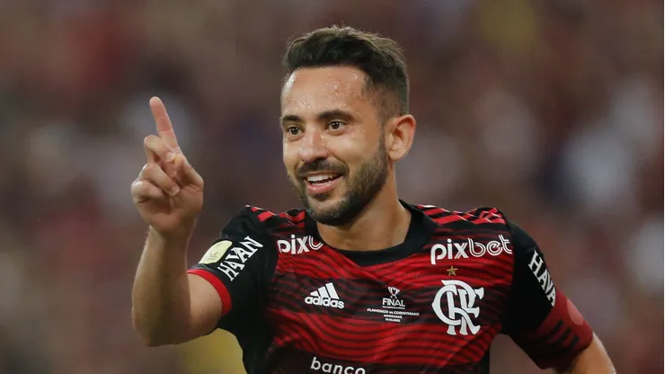 Todos avisados na Gávea: Everton muda de ideia e situação chega ao Timão