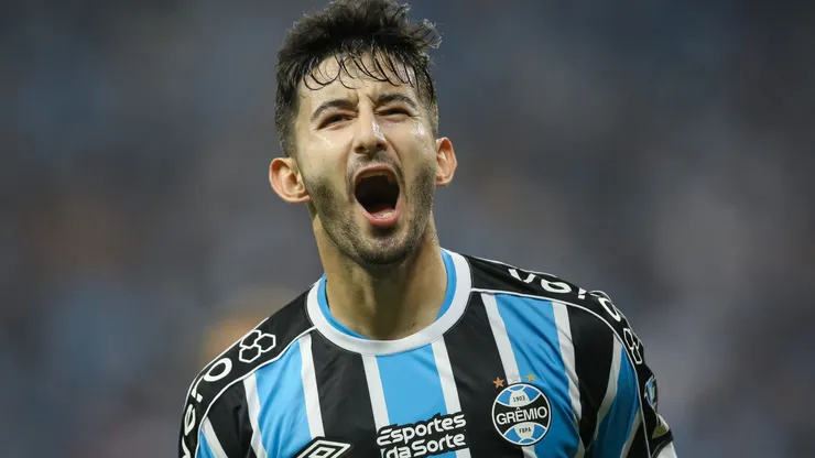 Villasanti recusou proposta de renovação do Grêmio e rival se aproximou nos bastidores