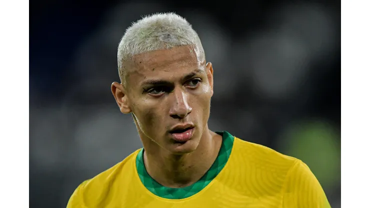 Tottenham, de Richarlison (foto), está interessado em se reforçar com jogador do Palmeiras