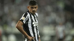 RJ - RIO DE JANEIRO - 02/10/2023 - BRASILEIRO A 2023, BOTAFOGO X GOIAS - Tiquinho Soares jogador do Botafogo durante partida contra o Goias no estadio Engenhao pelo campeonato Brasileiro A 2023. Foto: Jorge Rodrigues/AGIF