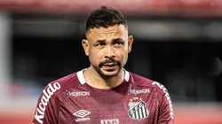 OFICIAL! Santos faz anúncio sobre goleiro Vladimir