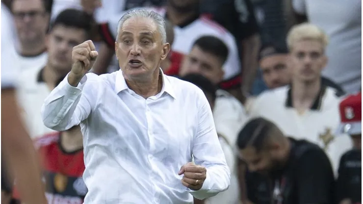 Tite- Foto: Jorge Rodrigues/AGIF
