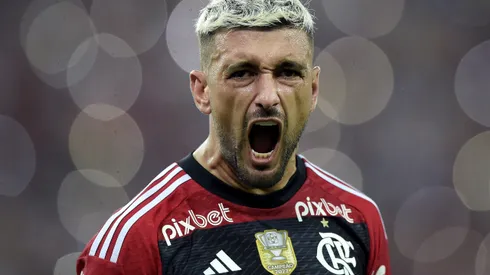 Arrascaeta deu entrevista à Rádio Sport 890 e revelou desejo de defender outro clube no futuro