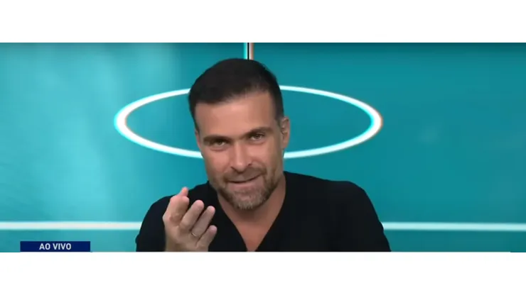 Thiago Asmar, o Pilhado, em programa na Jovem Pan. Foto: Reprodução Youtube/ Jovem Pan