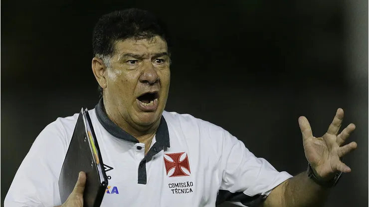 Foto: Paulo Campos/AGIF - Joel não deixou de falar após derrota do Vasco. - Foto: Paulo Campos/AGIF