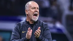 Foto: Marcello Zambrana/AGIF - Mano Menezes não está gostando do desempenho do Corinthians.