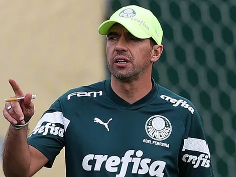 Ex-jogador coloca TITULAR de Abel EM XEQUE no Palmeiras