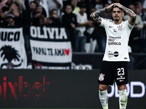 Mano fala sobre a possibilidade de realocar Fagner no Corinthians