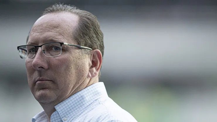 RJ - Rio de Janeiro - 15/05/2022 - BRASILEIRO A 2022, BOTAFOGO X FORTALEZA - John Textor socio majoritario do Botafogo antes da partida contra o Fortaleza no estadio Maracana pelo campeonato Brasileiro A 2022. Foto: Jorge Rodrigues/AGIF