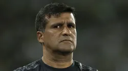 Wesley Carvalho técnico do Athletico-PR durante partida contra o Botafogo no estádio Engenhão pelo campeonato Brasileiro A 2023. Foto: Jorge Rodrigues/AGIF