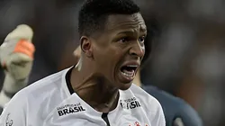 Foto: Alexandre Loureiro/Getty Images - Jô fez história no Corinthians