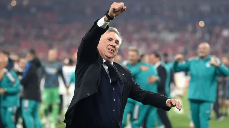 Ancelotti coloca o seu nome entre os quê mais treinaram o Real Madrid. Foto: David Ramos/Getty Images