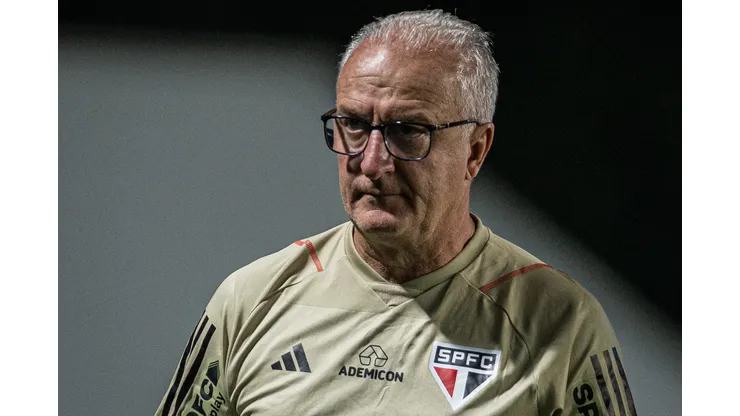 Isabela Azine/AGIF. Dorival Júnior tem dor de cabeça para escalar São Paulo no Choque-Rei