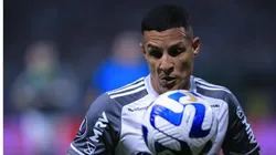 Foto: Ettore Chiereguini/AGIF - Ex-lateral era cotado para voltar ao Timão