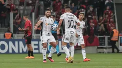 Trio do Atlético Mineiro fez a mesma quantidade de gols que o Cruzeiro.Foto: Robson Mafra/AGIF