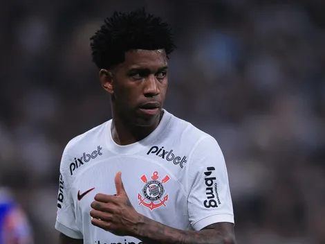 Gil sai em defesa de Mano Menezes e aponta mudanças no Corinthians