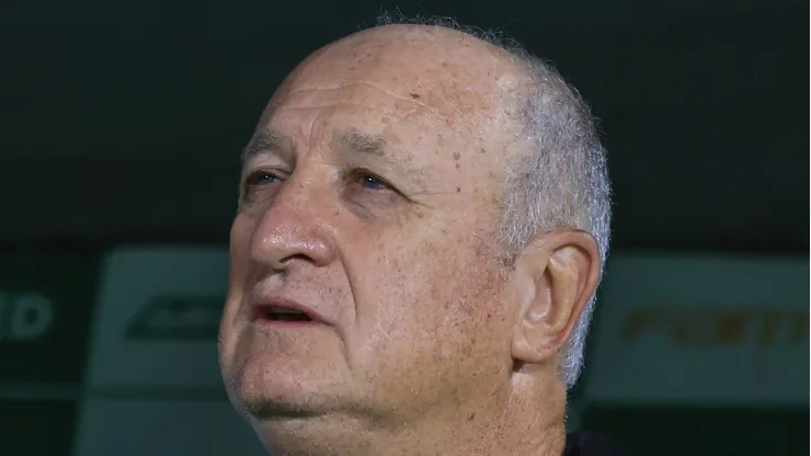 SP - SAO PAULO - 19/10/2023 - BRASILEIRO A 2023, PALMEIRAS X ATLETICO-MG - Luis Felipe Scolari tecnico do Atletico-MG durante partida contra o Palmeiras no estadio Arena Allianz Parque pelo campeonato Brasileiro A 2023. Foto: Marcello Zambrana/AGIF