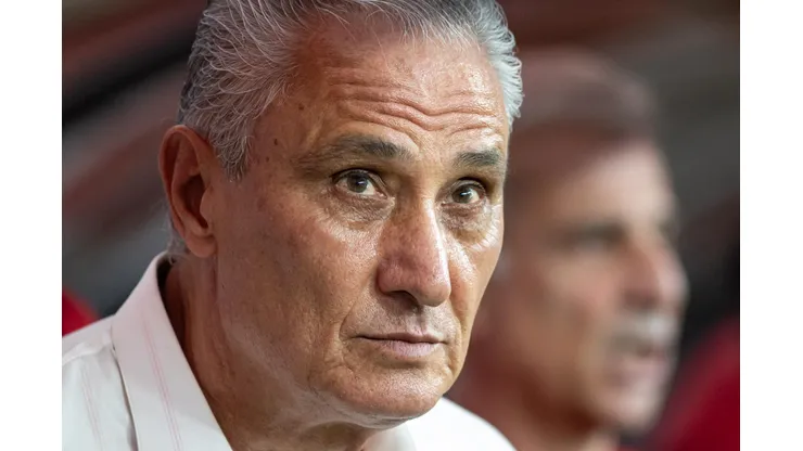 MG - BELO HORIZONTE - 19/10/2023 - BRASILEIRO A 2023, CRUZEIRO X FLAMENGO - Tite tecnico do Flamengo durante partida contra o Cruzeiro no estadio Mineirao pelo campeonato Brasileiro A 2023. Foto: Fernando Moreno/AGIF