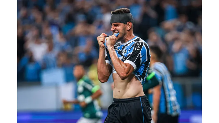 Bruno Alves e Uvini abrem espaço para zagueiro de R$ 15 milhões - Foto: Maxi Franzoi/AGIF