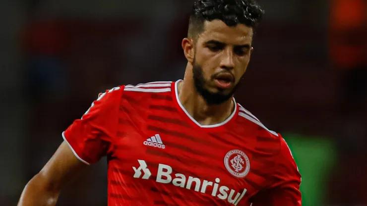 Foto: Maxi Franzoi/AGIF - Kaique Rocha: ex-zagueiro do Inter provocou o Grêmio