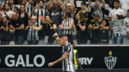 MG – BELO HORIZONTE – 23/09/2023 – BRASILEIRO A 2023, ATLETICO-MG X CUIABA – Paulinho jogador do Atletico-MG comemora seu gol durante partida contra o Cuiaba no estadio Arena MRV pelo campeonato Brasileiro A 2023. Foto: Alessandra Torres/AGIF