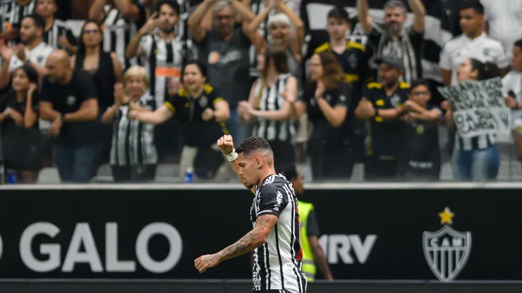 MG - BELO HORIZONTE - 23/09/2023 - BRASILEIRO A 2023, ATLETICO-MG X CUIABA - Paulinho jogador do Atletico-MG comemora seu gol durante partida contra o Cuiaba no estadio Arena MRV pelo campeonato Brasileiro A 2023. Foto: Alessandra Torres/AGIF