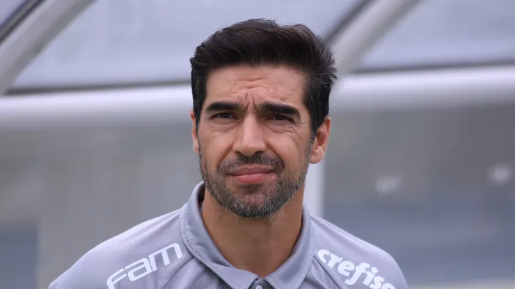 Foto: Marcello Zambrana/AGIF - Abel Ferreira ganha reforço contra o Galo