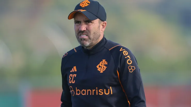 Foto: Ricardo Duarte/Internacional/Divulgação - Coudet: técnico relacionou jovem da base para jogo do Inter
