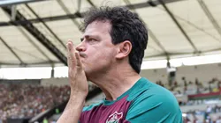 Foto: Thiago Ribeiro/AGIF - Fernando Diniz tecnico do Fluminense durante partida contra o Botafogo no estadio Maracana pelo campeonato Brasileiro A 2023.