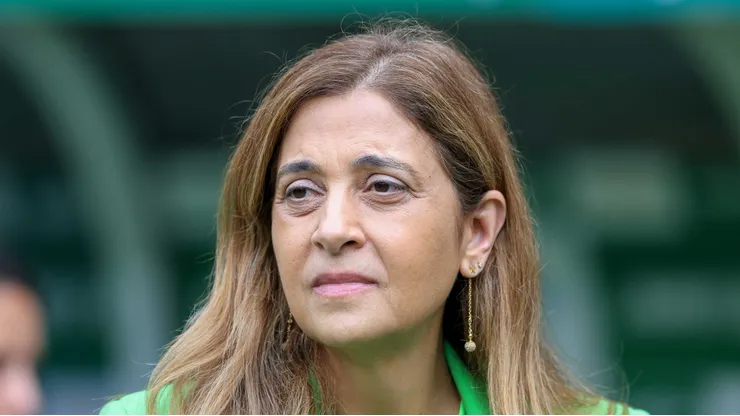 SP - SAO PAULO - 09/04/2023 - PAULISTA 2023, PALMEIRAS X AGUA SANTA - Leila Pereira presidente do Palmeiras antes da partida entre Palmeiras e Agua Santa no estadio Arena Allianz Parque pelo campeonato Paulista 2023. Foto: Marcello Zambrana/AGIF