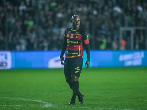 Torcida perde a paciência com Vagner Love e manda recado para atacante do Sport