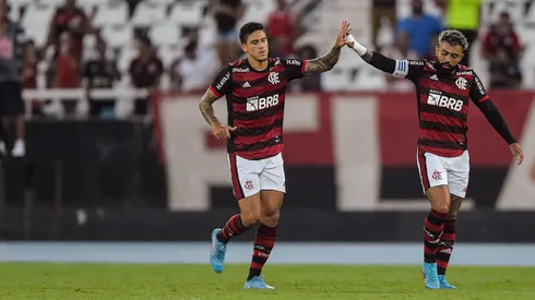 Tite fala sobre Pedro e Gabigol voltarem a jogar juntos pelo Flamengo. Foto: Thiago Ribeiro/AGIF