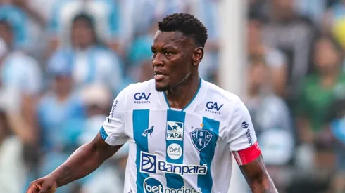 Foto: Fernando Torres/AGIF - Paulao jogador do Paysandu durante partida contra o Sao Jose no estadio Curuzu pelo campeonato Brasileiro C 2023.