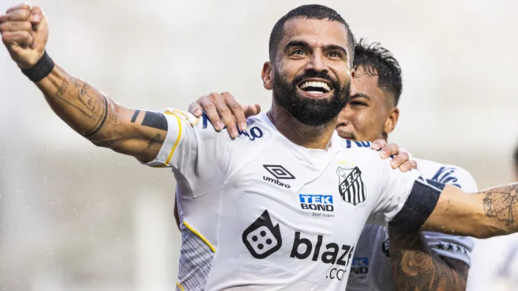 Foto: Abner Dourado/AGIF - Meio-campista está servindo a seleção venezuelana