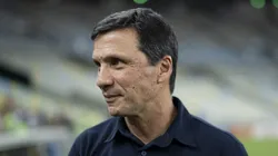 Foto: Jorge Rodrigues/AGIF - Ze Ricardo tecnico do Cruzeiro durante partida contra o Fluminense no estadio Maracana pelo campeonato Brasileiro A 2023.