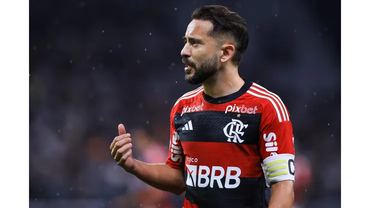 Everton Ribeiro tem contrato com o Flamengo até 21 de dezembro- Foto: Marcello Zambrana/AGIF