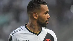 RJ - RIO DE JANEIRO - 02/07/2023 - BRASILEIRO A 2023, BOTAFOGO X VASCO - Alex Teixeira jogador do Vasco durante partida contra o Botafogo no estadio Engenhao pelo campeonato Brasileiro A 2023. Foto: Thiago Ribeiro/AGIF