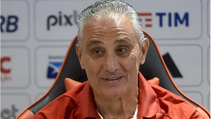 Foto: Marcelo Cortes /CRF - Twitter do Flamengo - Tite foi apresentado no Flamengo