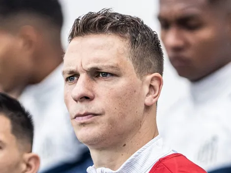 Julio Furch vive 2023 na ‘sombra’ e tem pensamento OUSADO no Santos