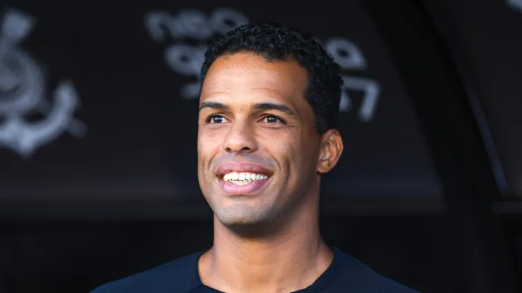 Lázaro no comando do Alvinegro