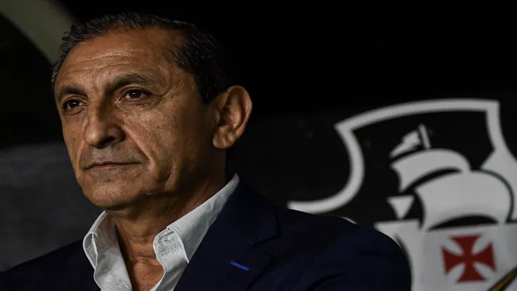 Ramón Díaz, técnico do Vasco - Foto: Thiago Ribeiro/AGIF