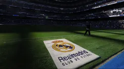 MADRID, SPAIN - MARCH 22: The Real Madrid emblem is seen before the start of the La Liga match between Real Madrid and UD Almeria at the Santiago Bernabeu stadium on March 22, 2009 in Madrid, Spain. (Photo by Denis Doyle/Getty Images)