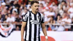 Foto: Marcello Zambrana/AGIF - Eduardo é titular no meio do Botafogo
