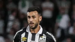 PR - CURITIBA - 10/06/2023 - BRASILEIRO A 2023, CORITIBA X SANTOS - Camacho jogador do Santos durante partida contra o Coritiba no estadio Couto Pereira pelo campeonato BRASILEIRO A 2023. Foto: Robson Mafra/AGIF