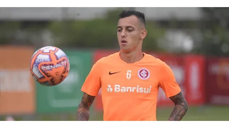 Fla, Inter, Palmeiras ou Corinthians: Iago revela procura de GIGANTES - Foto: Ricardo Duarte/Internacional