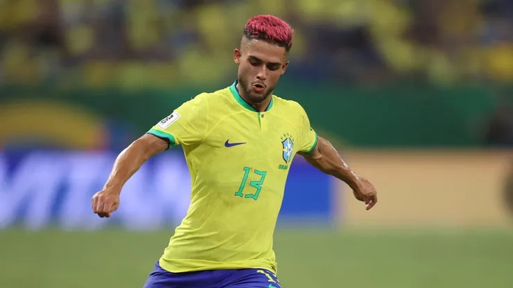 Foto: Vitor Silva/CBF - Yan Couto entrou ainda no 1° tempo contra a Venezuela