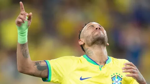 MT - CUIABA - 12/10/2023 - ELIMINATORIAS COPA DO MUNDO 2026, BRASIL X VENEZUELA - Neymar jogador do Brasil lamenta durante partida contra o Venezuela no estadio Arena Pantanal pelo campeonato Eliminatorias Copa Do Mundo 2026. Foto: Gil Gomes/AGIF
